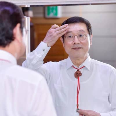 Mr. Lee