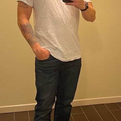 Travis Barnes