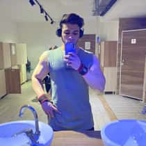 Musti
