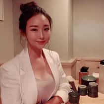 Laura Eun