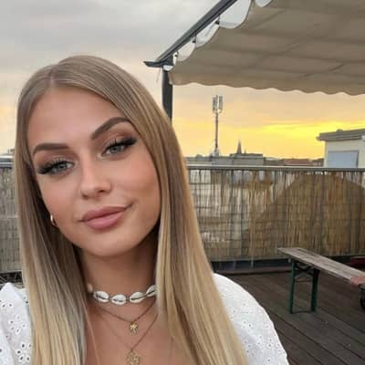 Sandra