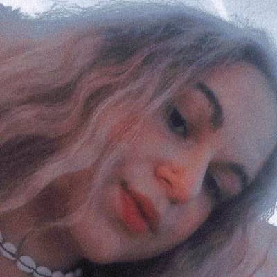 Nia