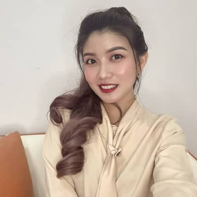 Laura Soon