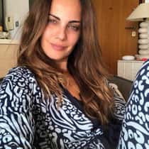 Dimitra saltou