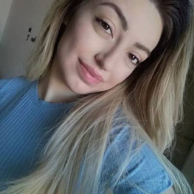 Clara_10xx