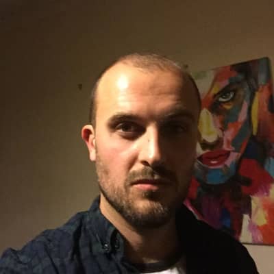 Tom89