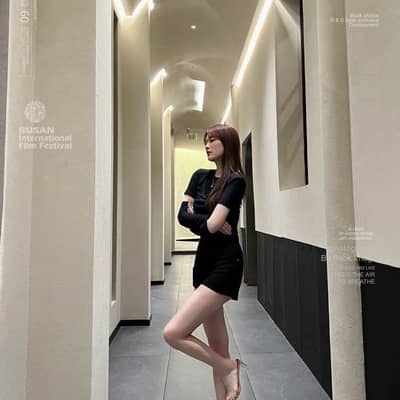 Yiyi