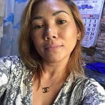 Rowena Crisostomo