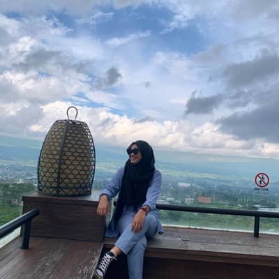 nensi aditia
