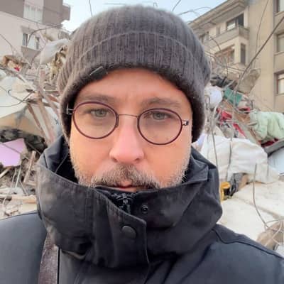 Dr Dennis Bachmeier