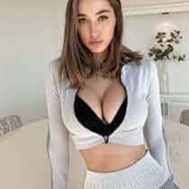 angela