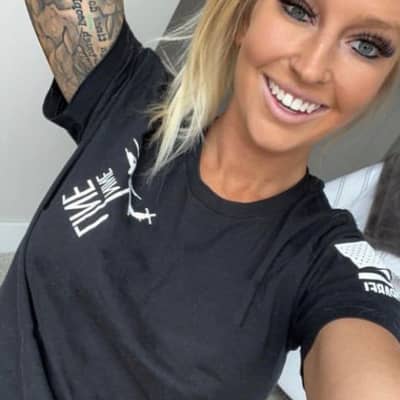 Black blondie