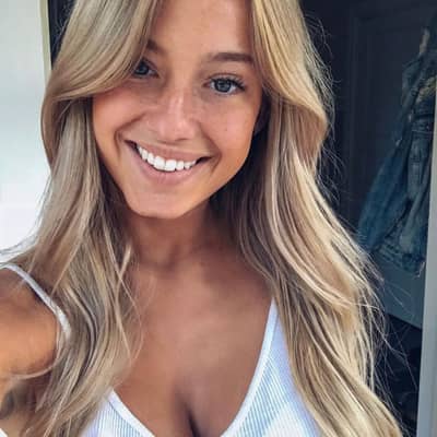 Ellie Jones