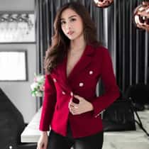 Angela Saengthong