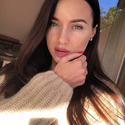 laura