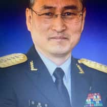 Kim Yong-woo
