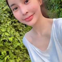 Ella Tang