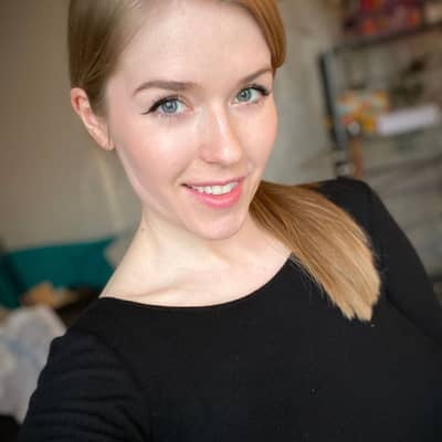 sassyromaticlovergirl