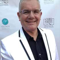 Sam Davis