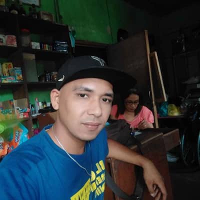 Ian Yves