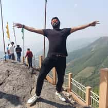 Travel8