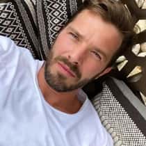 Jamesscott