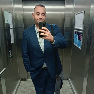 Spiros