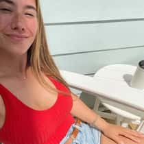 Bella brown