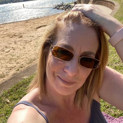 Danette Leslie Caswell