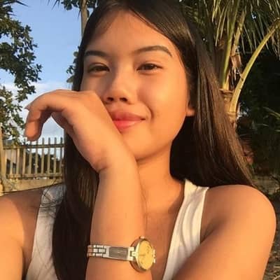 Mishell Cole Trista