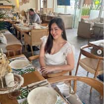 Jenny Hom