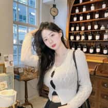 Emily02