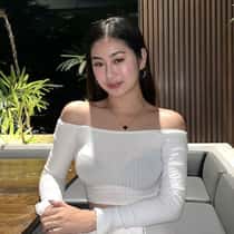 Selena2