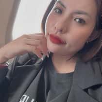 vân lê