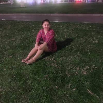 huot sina