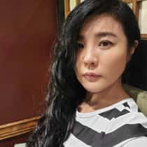 April Xia