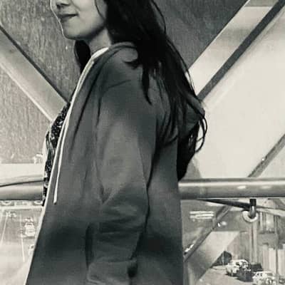 Mona