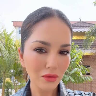 julie
