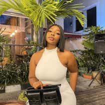 Simone king