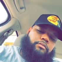 👑
