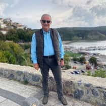 Sinan Ay