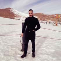 Yanis