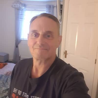 Gez Roberts