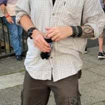 Lee
