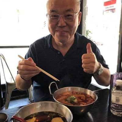 李伟