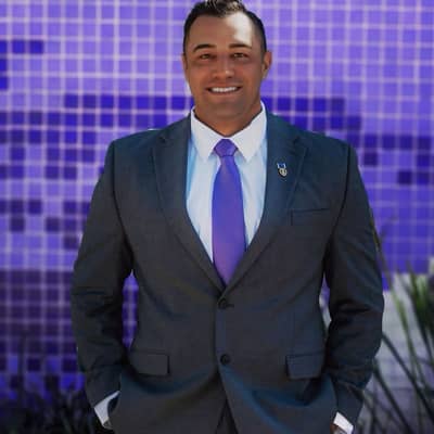 Ambriz Derrick