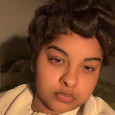 Yasmine 