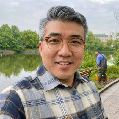 Kyung Cheng 